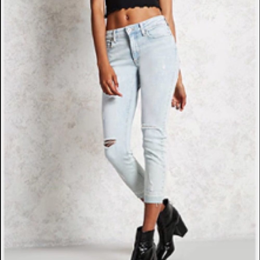 Forever 21 light wash jeans